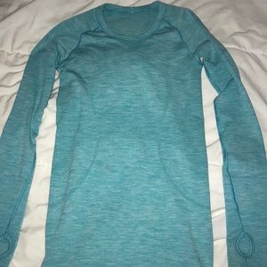 Blue lululemon shirt